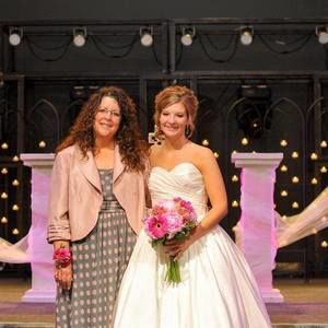 Meet your Posher, Rena